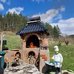 Vikendica Sa Bazenom Feriehus Višegrad