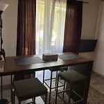 Vikendica Sa Bazenom Feriehus