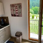 Vikendica Sa Bazenom Feriehus Višegrad