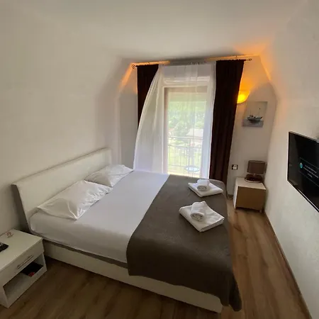 Hébergement de vacances Vikendica Sa Bazenom *