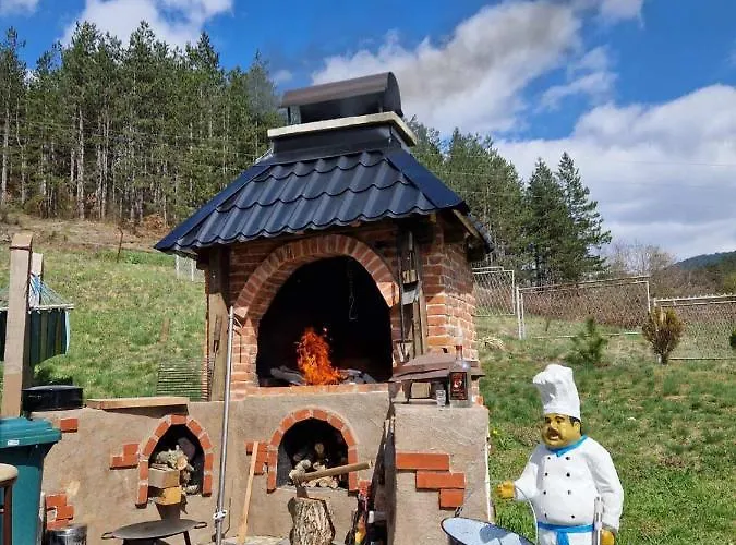 Vikendica Sa Bazenom Semesterbostad Višegrad